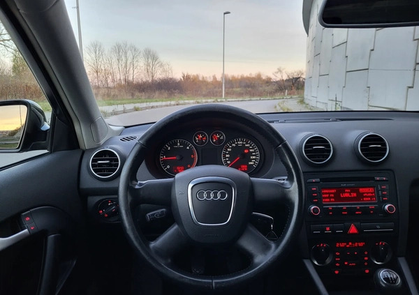 Audi A3 cena 17800 przebieg: 311000, rok produkcji 2007 z Pieniężno małe 154